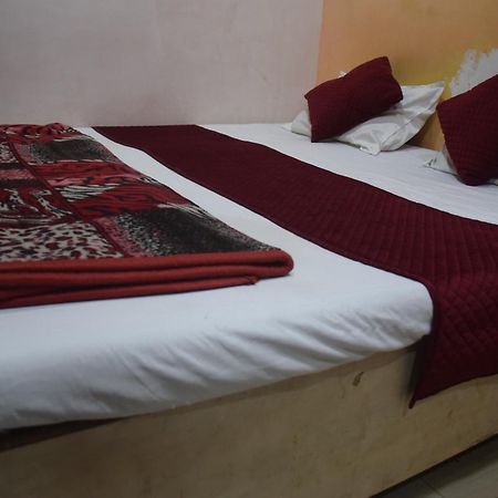 Hotel Thakur Ji Bhópál Exteriér fotografie