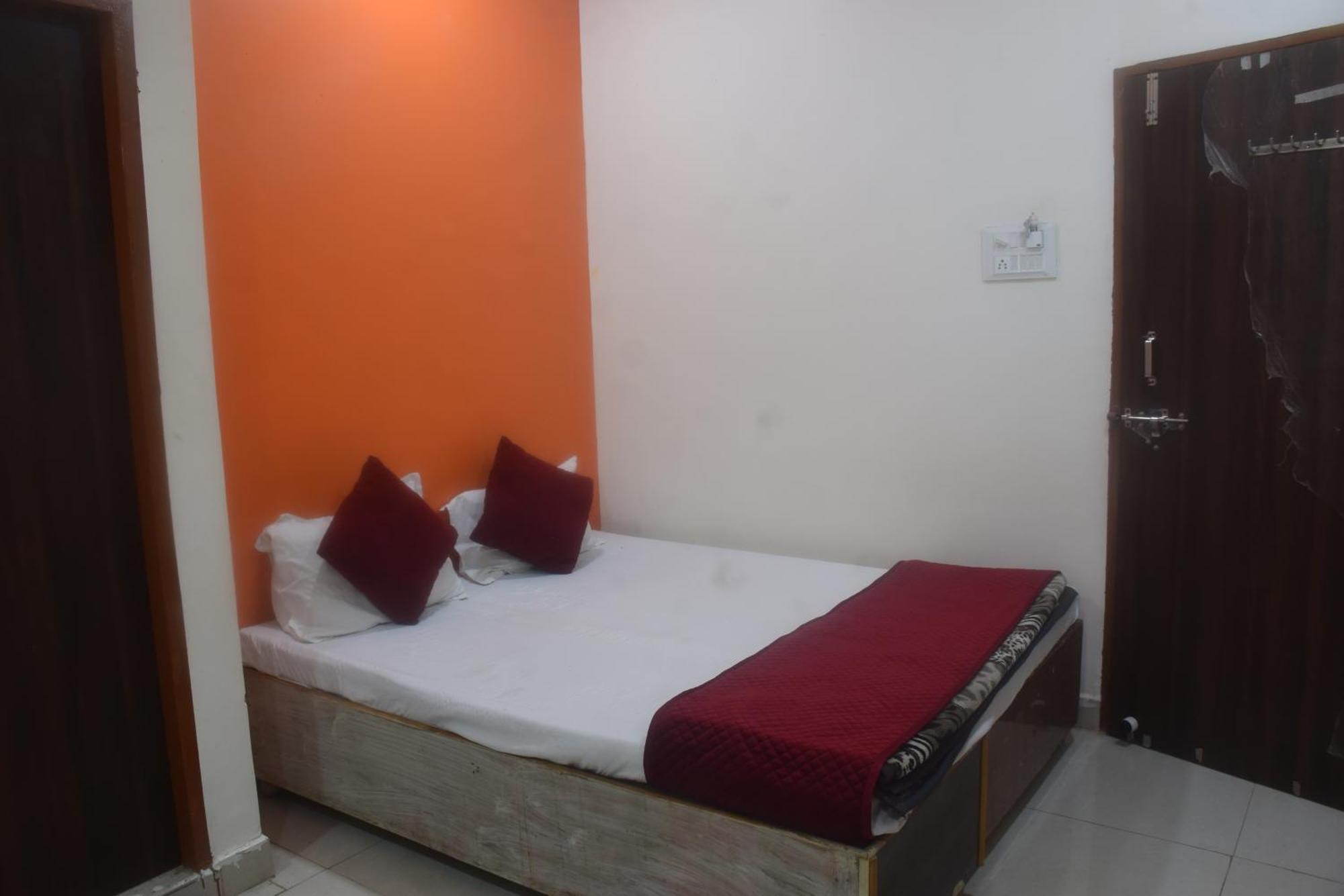 Hotel Thakur Ji Bhópál Exteriér fotografie
