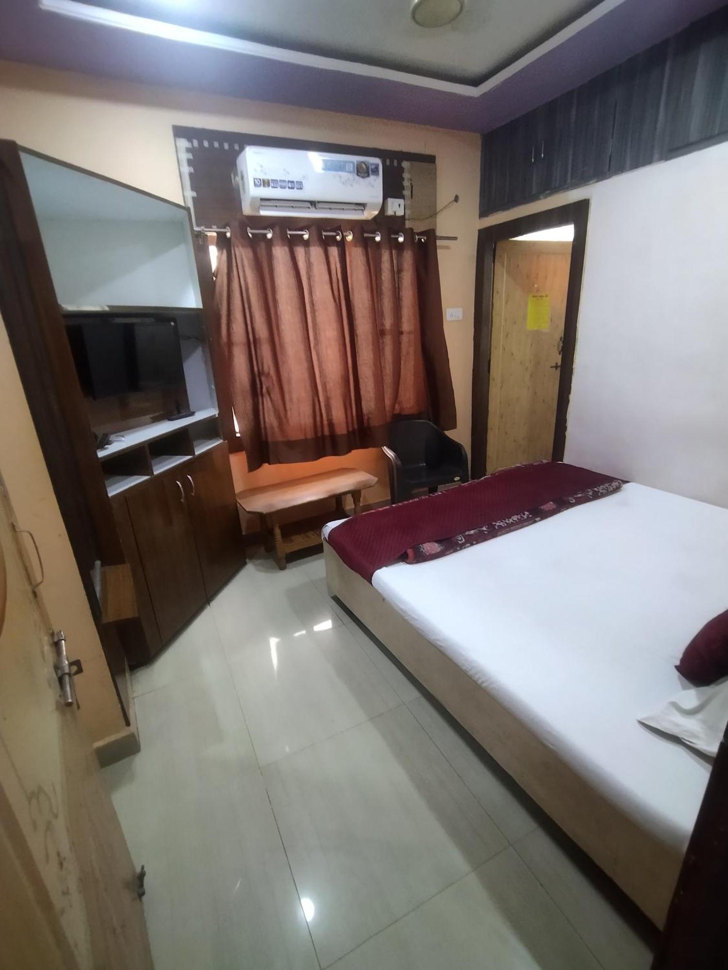 Hotel Thakur Ji Bhópál Exteriér fotografie