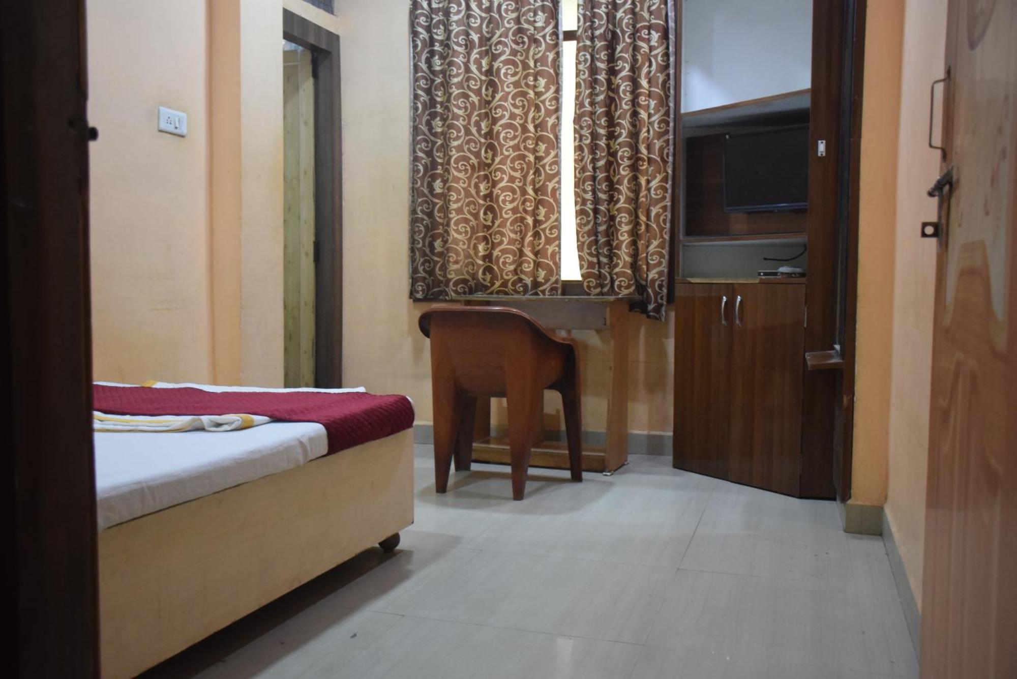 Hotel Thakur Ji Bhópál Exteriér fotografie