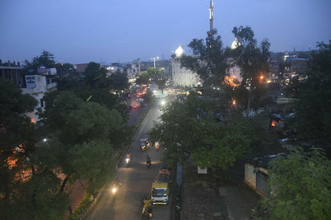 Hotel Thakur Ji Bhópál Exteriér fotografie