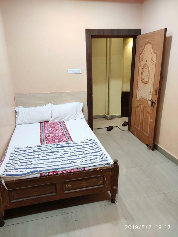 Hotel Thakur Ji Bhópál Exteriér fotografie